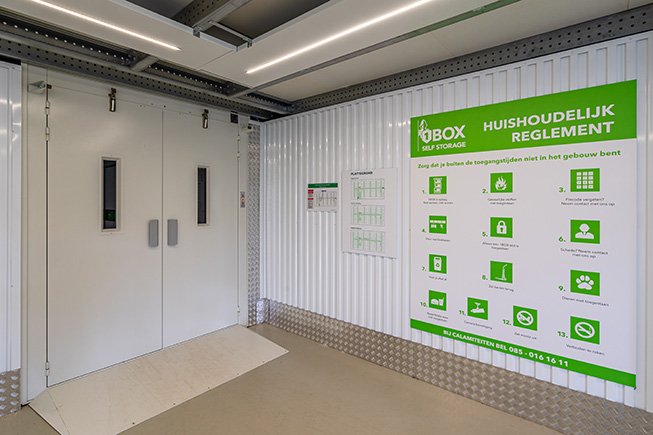 1BOX-Self-Storage-Almere-Opslagruimte-bij-1BOX-almere-opslagbox