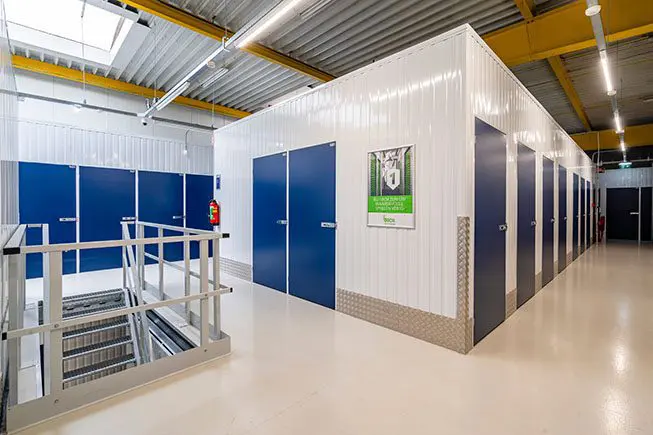 1BOX-Self-Storage-Den-Bosch-Opslagruimtes