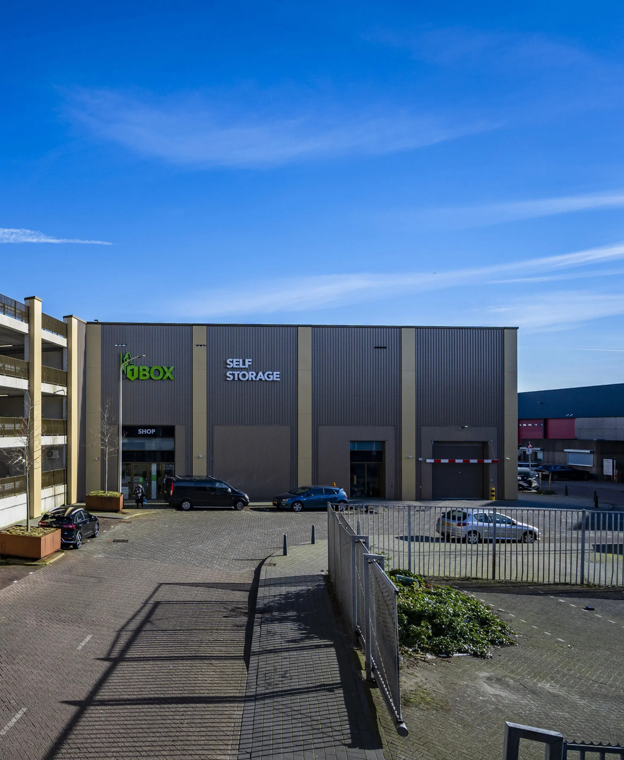 1BOX-Self-Storage-Den-Haag-Opslagruimte-Opslagfaciliteit