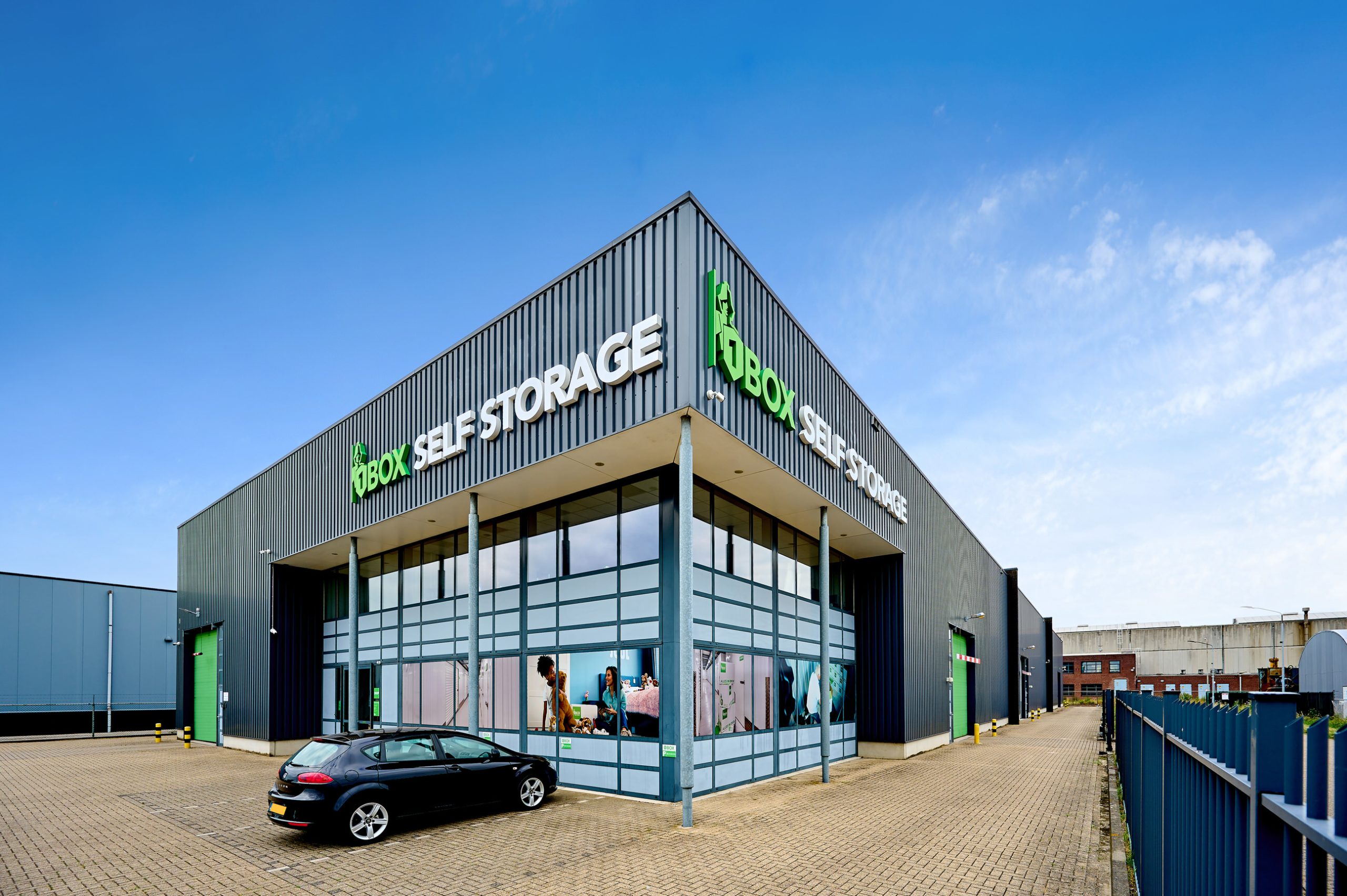 1BOX Helmond